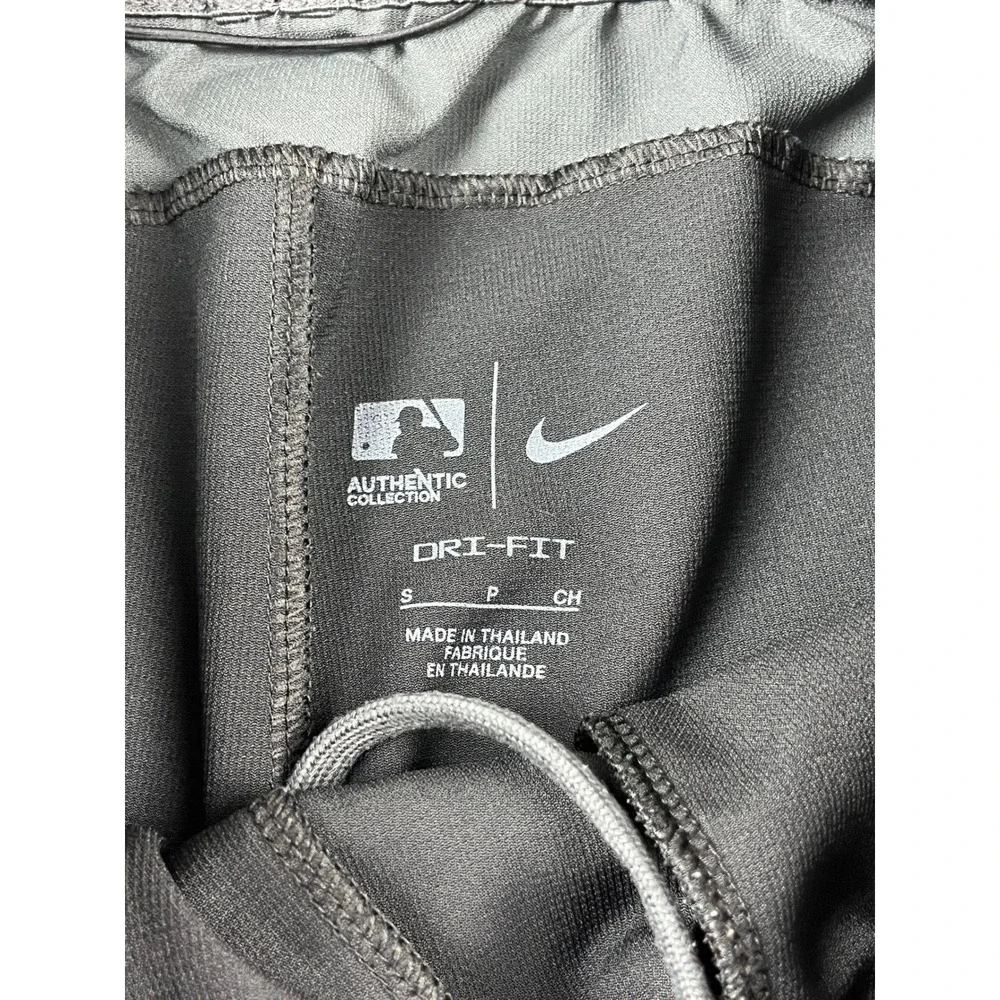 Nike Chicago White Sox MLB Shorts Mens Small Black Authentic Dri-FIT Athletic